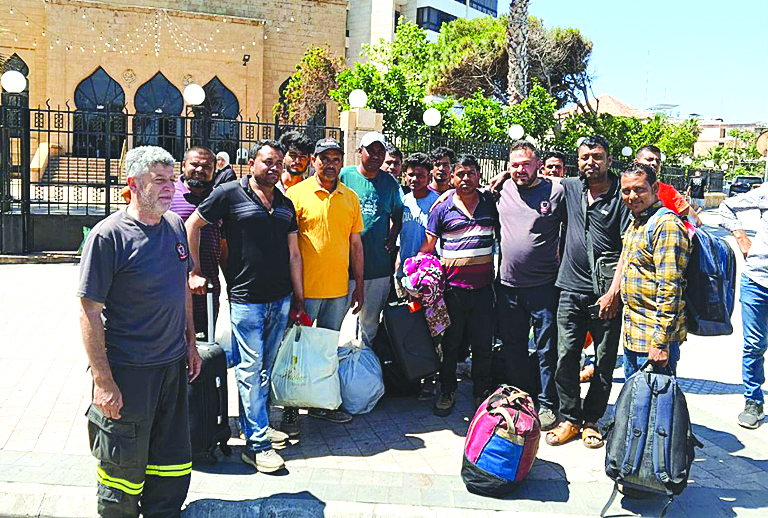 إخلاء 41 من جبشيت وعبّا والقصيبة