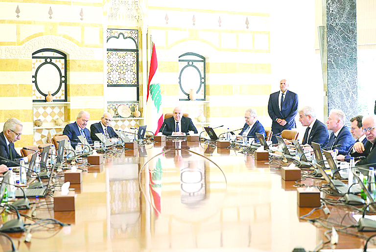 مجلس الوزراء لم يحسم ملف «المتفجرات» .. ووزراء «القوات» انسحبوا